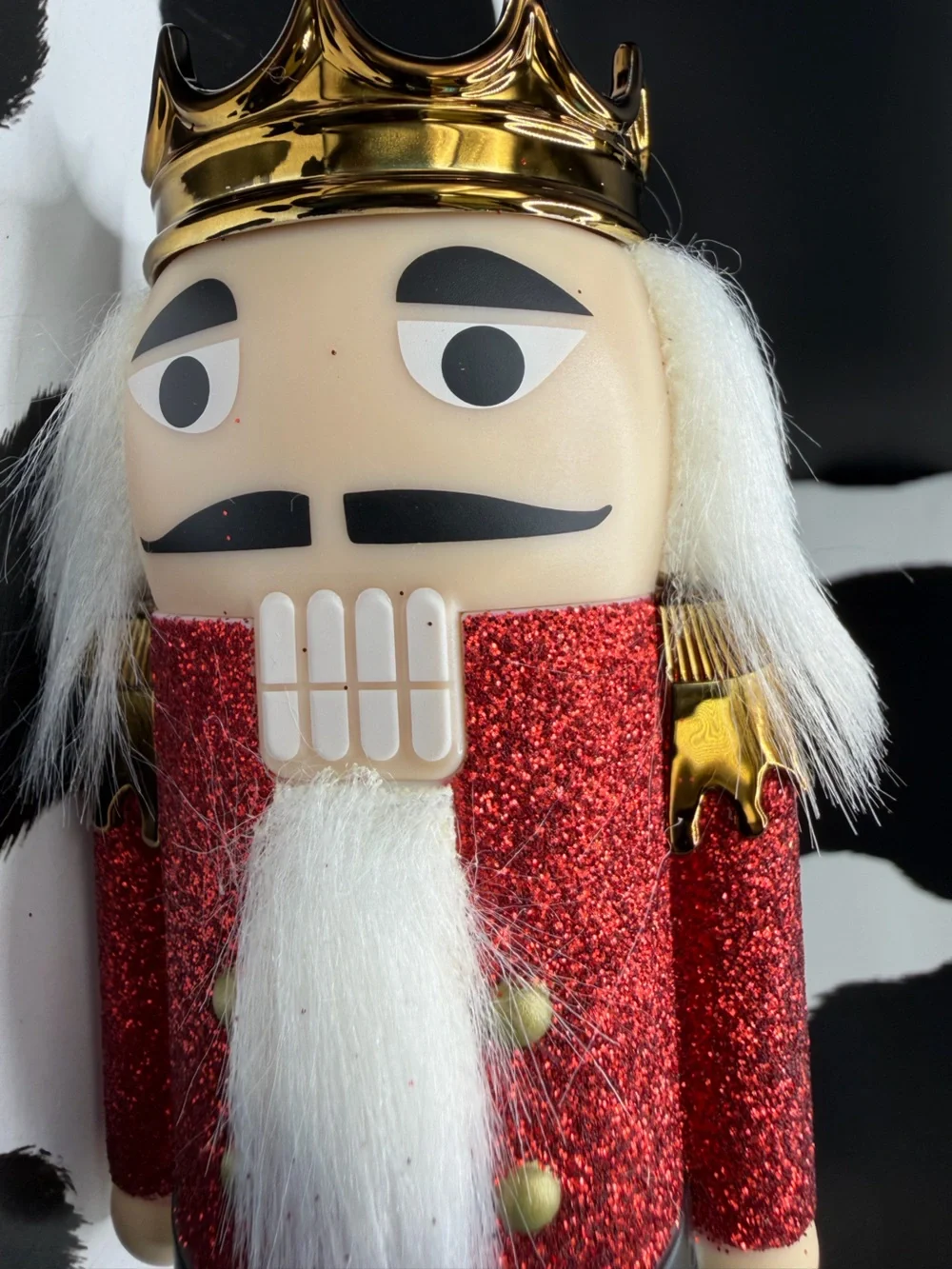 Yankee Candle Glitter Red Nutcracker Holiday Scent Plug w/ crown & white hair